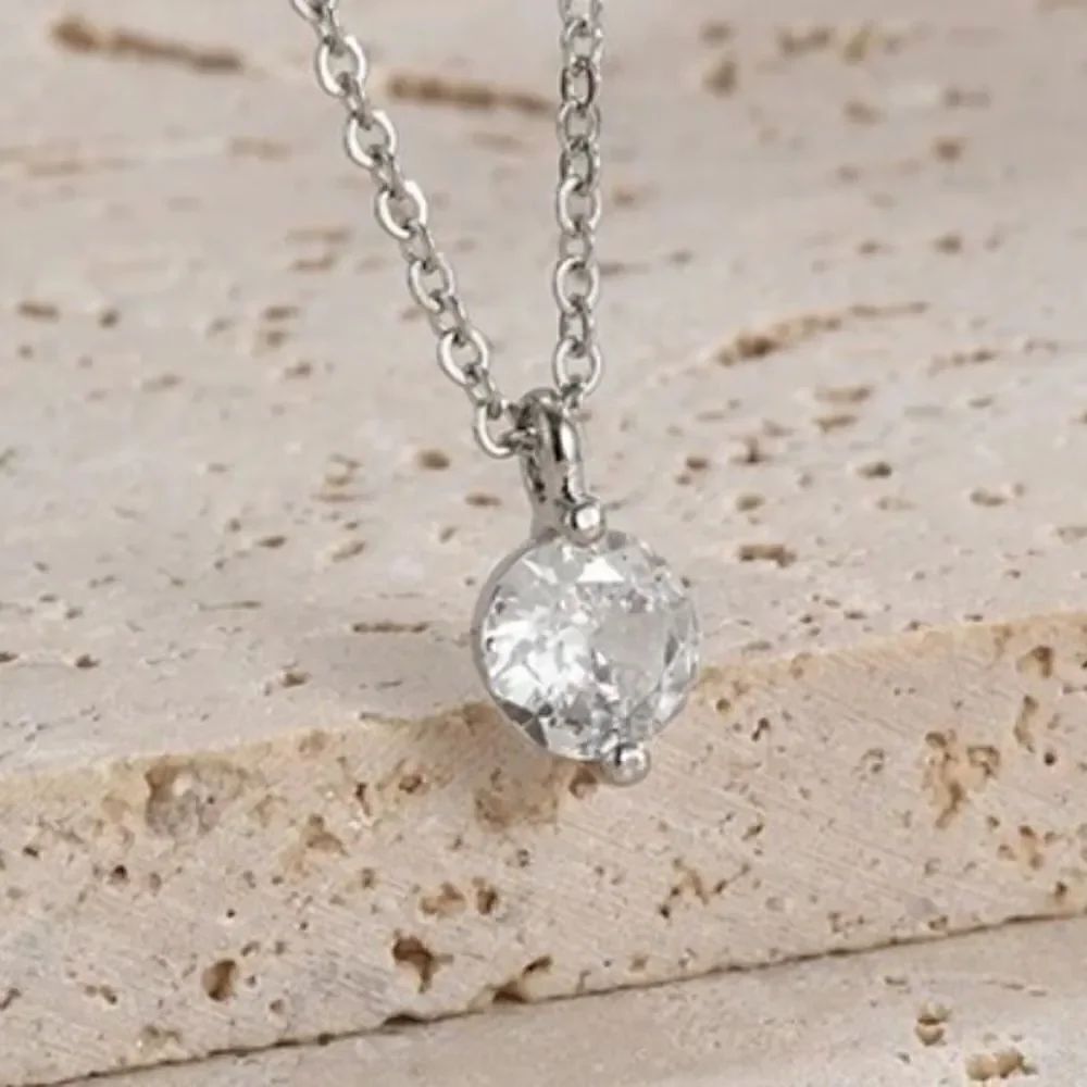 The Daintiest Solitaire pendant necklace in silver